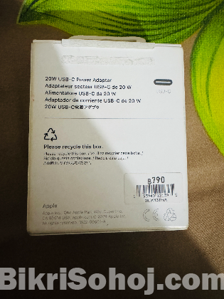 Apple 20W original charger